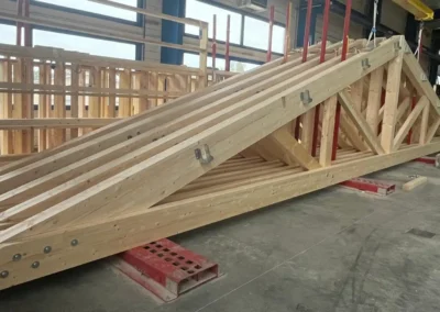 Fermes pour charpente traditionnelle en bois pour un chai