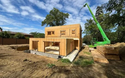 Fabrication et pose de charpente et murs ossature bois.